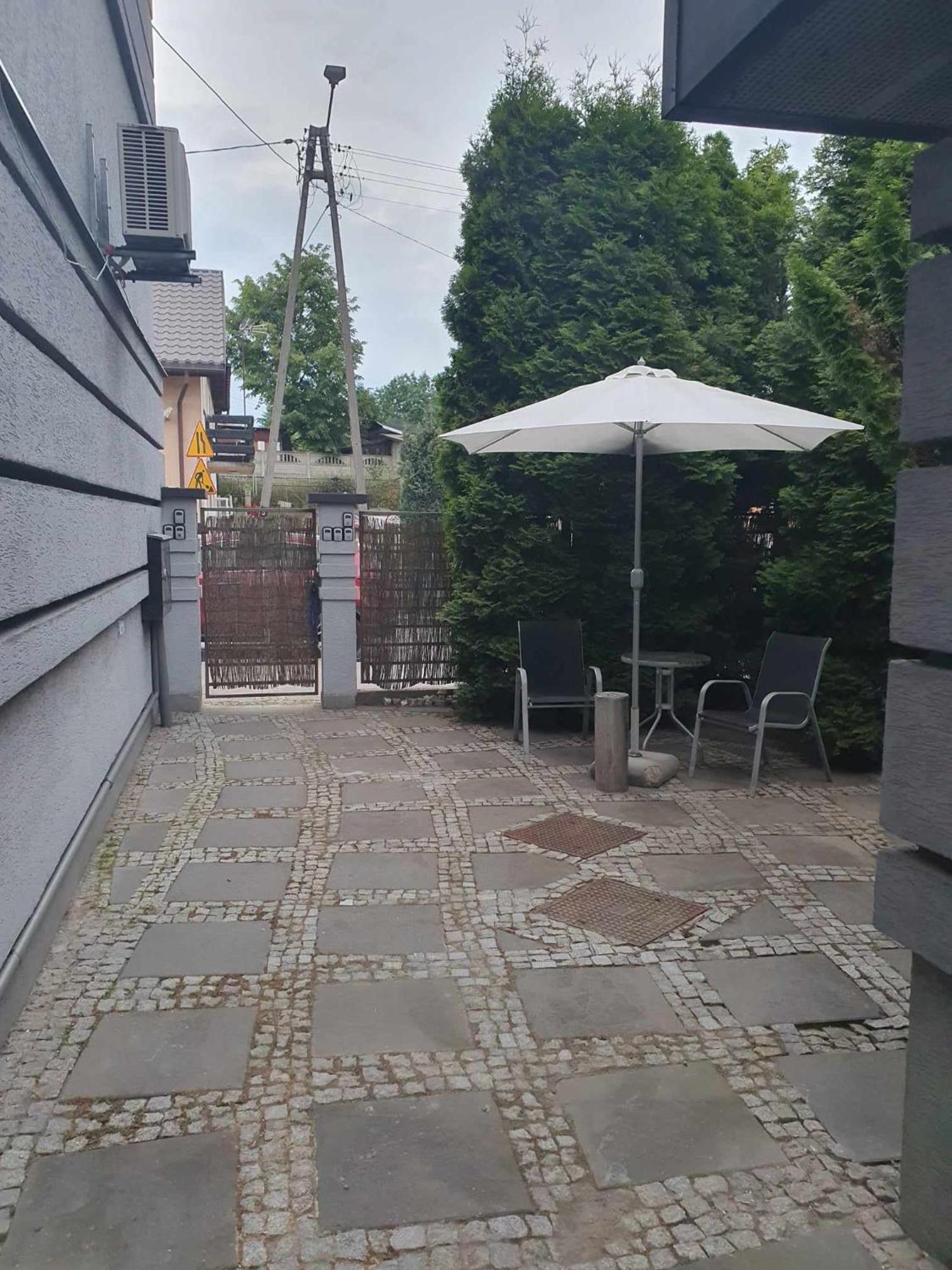 Maly Domek Kawalerka Starachowice Dış mekan fotoğraf